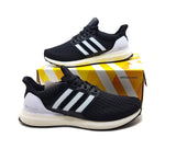 Adidas UltraBoost - Masculino e Feminino